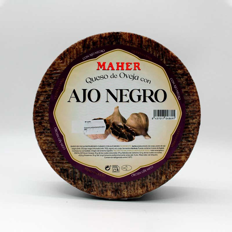 queso de oveja con ajo negro