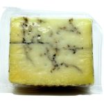 queso de oveja con trufa no entero